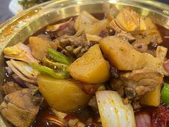 -牛一嘴·兰州牛肉面·大盘鸡(财富中心店)