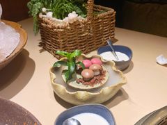 -余欢领鲜火锅(新街口店)