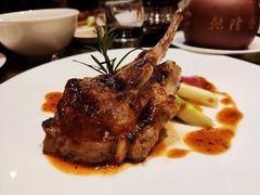 牛排羊排-美食汇·海鲜自助餐·家庭聚会·商务宴请(青秀万达文华店)