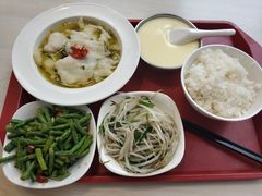 -来必堡(娄山关路店)