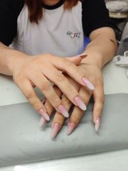 -美画轻奢美甲美睫