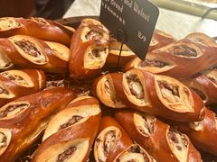 -BUTTERFUL&CREAMOROUS 黄油与面包(西单大悦城店)