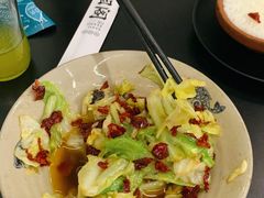 手撕包菜-潇湘阁(三里屯SOHO店)