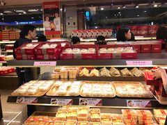 面包甜点陈列柜-佳德凤梨酥