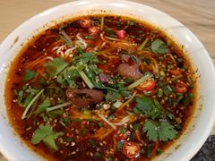 肥肠小面-嗜辣吃客