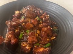 -大树下海鲜饭店