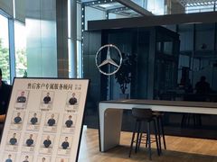 -奔驰上海利星(七宝店)