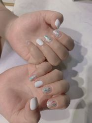 -雅洁美甲美睫