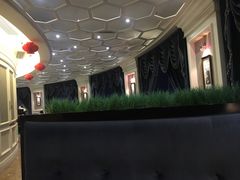 -蓝鲸大酒店旋转餐厅