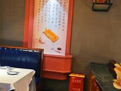 -八府香鸭·啫啫煲(华山路店)