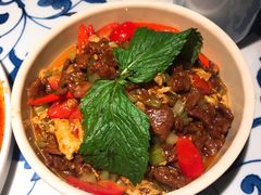 辣炒牛肉-桂满陇天书(南京德基旗舰店)