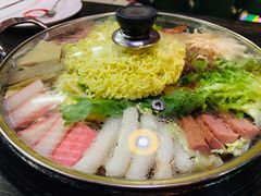 传统部队火锅-the frypan韩国炸鸡啤酒(五路居店)