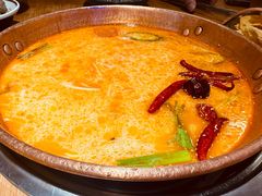 -洱火云南酸菜牛肉火锅(石景山当代商城店)