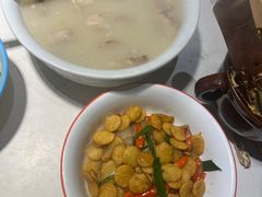 -丁里羊肉小镇(天鹅湖总店)