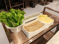 -宴全牛粤来越牛潮汕鲜牛肉火锅(海州万达广场店)