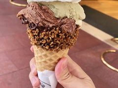 -VENCHI 闻绮(上海佛罗伦萨小镇店)