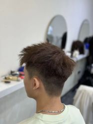 -东梵造型·烫发染发接发连锁SALON