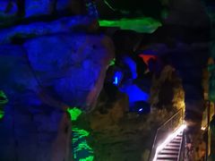 -泰安地下龙宫景区