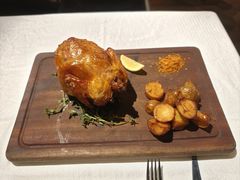 -LESCEDARS Brasserie Bistro香柏树