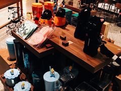 零售区-星巴克臻选(北京颐堤港中心第二店)