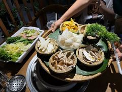 -菌彩云南野生菌火锅(万达广场店)