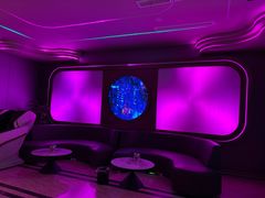 -圣地雅歌KTV(市府广场店)