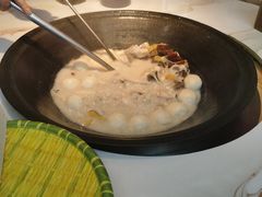 -陈大锅·岳阳鱼馆·地道岳阳菜(美食街店)