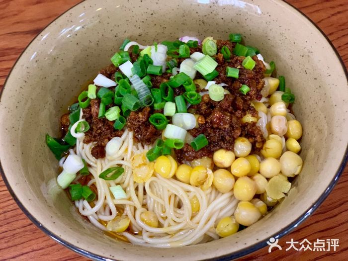 玖捌貳獨味面莊(西鄉店)幹溜豌雜麵圖片