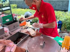 -詹爷爷乌节路街头冰淇淋
