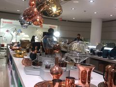 -文艺复兴百货(米兰大教堂广场店)