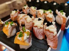 -昆明华邑酒店-鲜艳全日餐厅