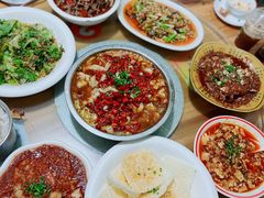-勇猛子川菜馆(新军路店)