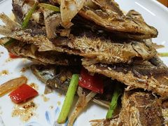 -芦茨金富饭庄·25年老字号·专做稻草鸡