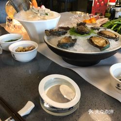 红鼎海鲜捞人均多少钱_网红捞汁小海鲜图片(2)