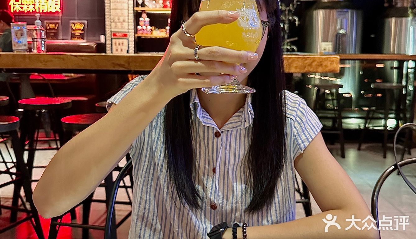 广州酒鬼集合！🫡墙裂推荐这家本土自酿bar🍻