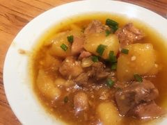 油焖鸡饭-茶花妹子云南餐厅(传媒大学店)