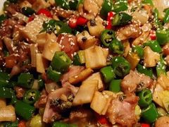 -麻六记(凤凰汇店)