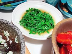 -荷塘秋月·本帮江浙菜(国权路店)