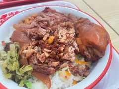 招牌囱肉鸡腿饭-猪角·闽南猪脚饭(上海星荟中心店)