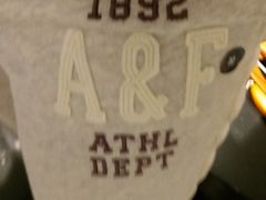 -Abercrombie&Fitch(德基广场店)