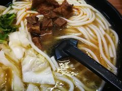 -鑫花溪牛肉米粉(凤凰街创始总店)