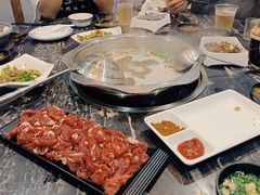 -小牛家村·贵州黄牛肉火锅(梦想小镇二分店)