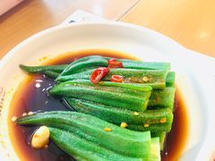 -蓉李记成都名小吃(武汉菱角湖万达店)