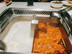 -海底捞火锅鲜切牛肉主题店(长寿路店)
