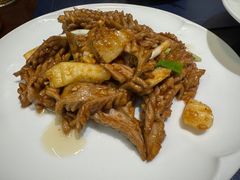 -湖畔鲁菜·二十年老字号餐厅(大明湖店)