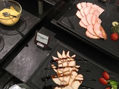 -圣丰索菲特·2 On 988 Café 自助餐厅