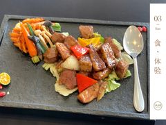 鹅肝牛肉粒-RIVIERA 松鹤楼(外滩店)