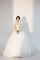 -莫兰迪婚纱摄影