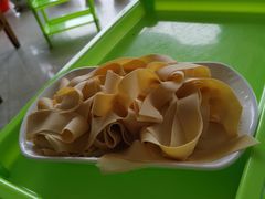 豆腐皮-15年老字号鑫鑫猪肚鸡·椰子鸡海南火锅(兴隆华侨农场店)