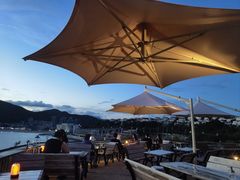 -Brew Farm·精酿农场海滨悬崖餐厅